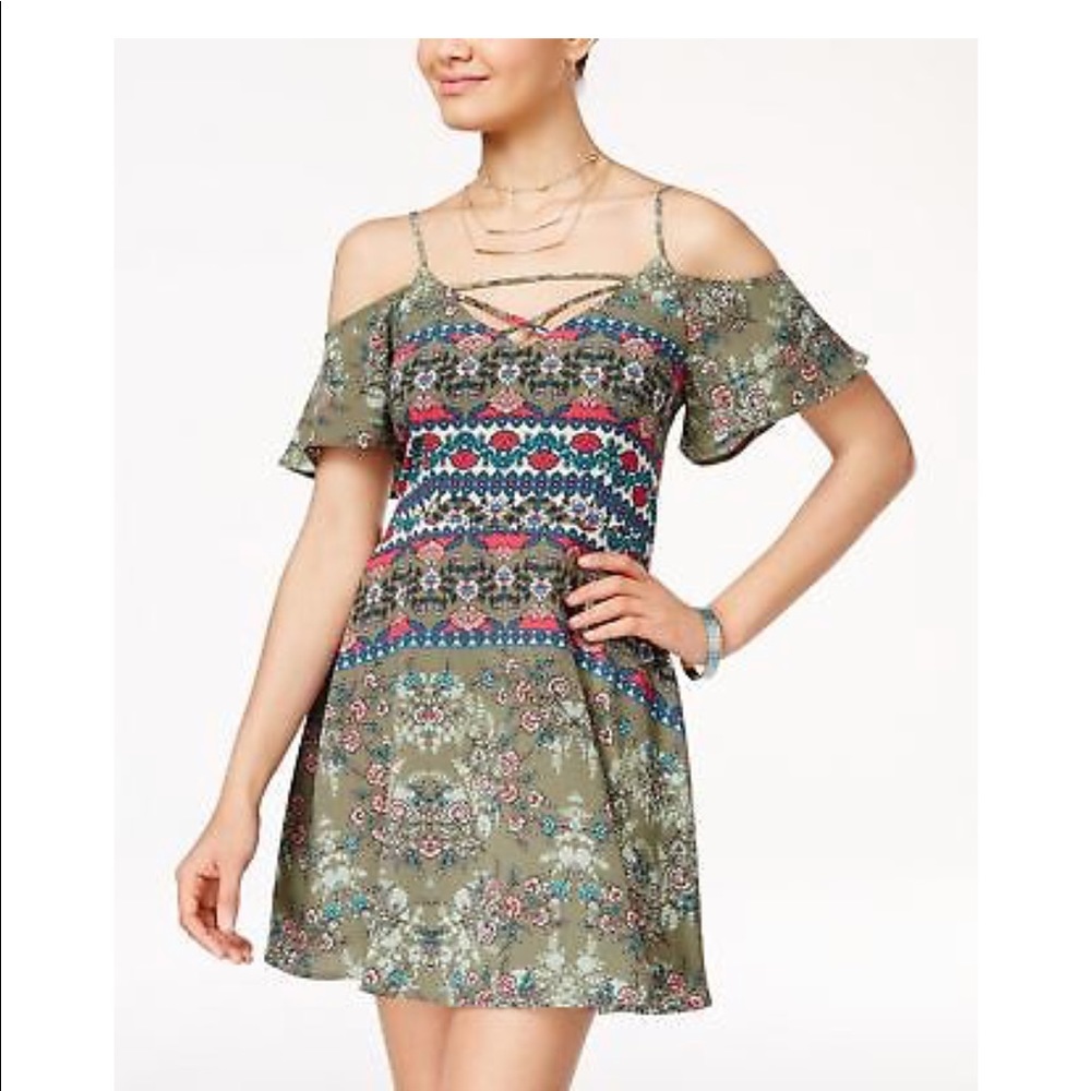Teeze Me Cold Shoulder Green Dress Size 13/14
